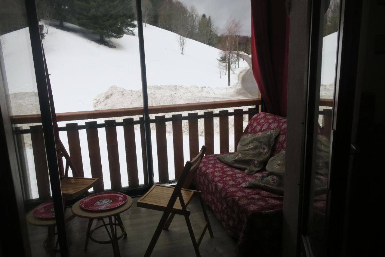 Studio Au Calme Face Aux Montagnes Dans Station De Ski La Morte Екстериор снимка